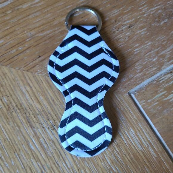 NEW Blakc and White Neoprene Chapstick Holder Key Chain and chapstick - Picture 2 of 3